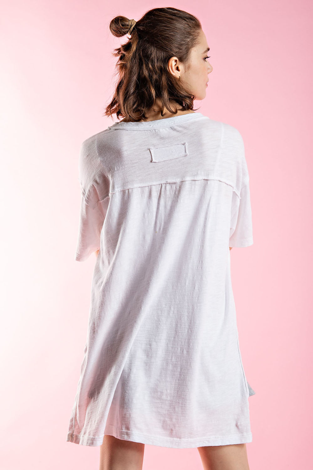 MINERAL WASHED SHORT SLEEVE TOP WITH SIDE SLIT