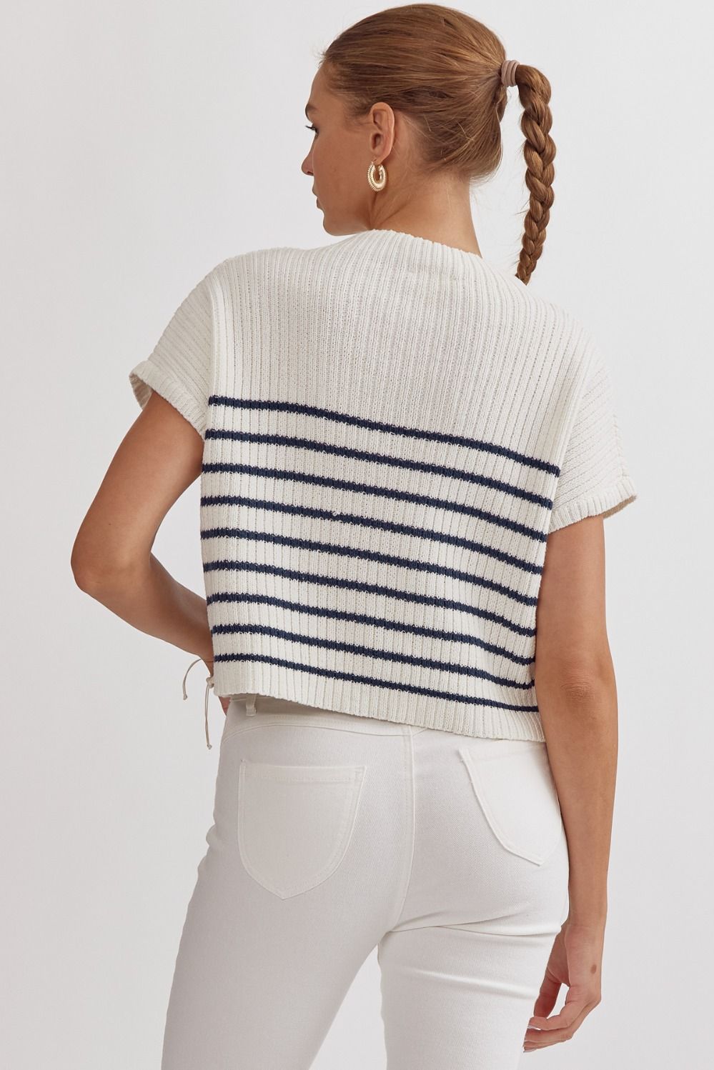 Knitted mock neck sleeveless top