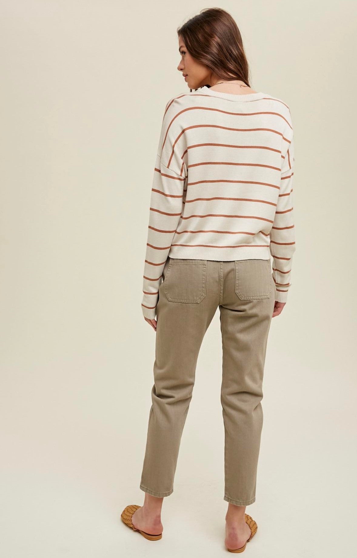 STRIPED BOAT NECK SWEATER