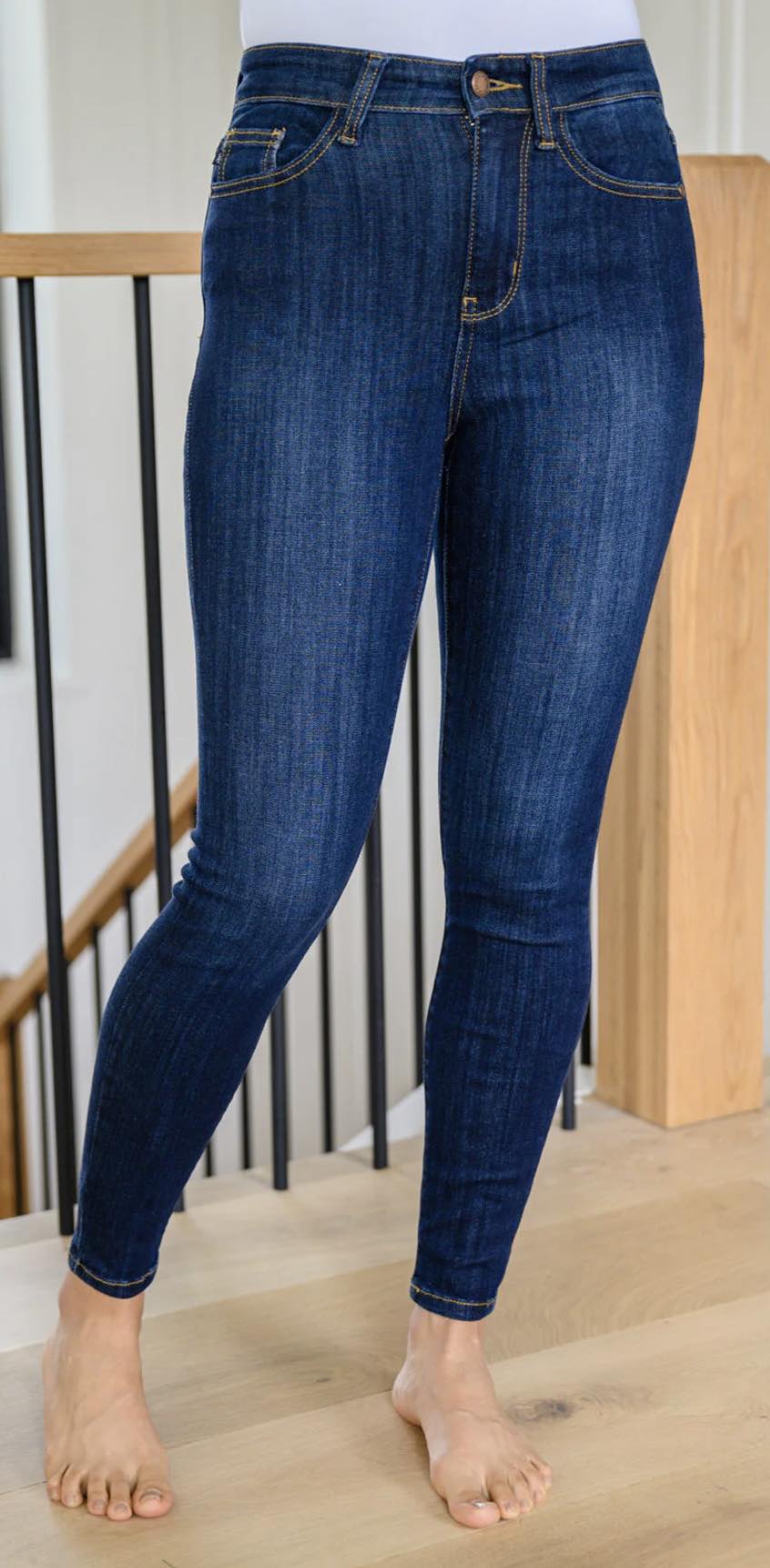 JUDY BLUE - GEORGIA BACK YOKE SKINNY JEANS WITH PHONE POCKET